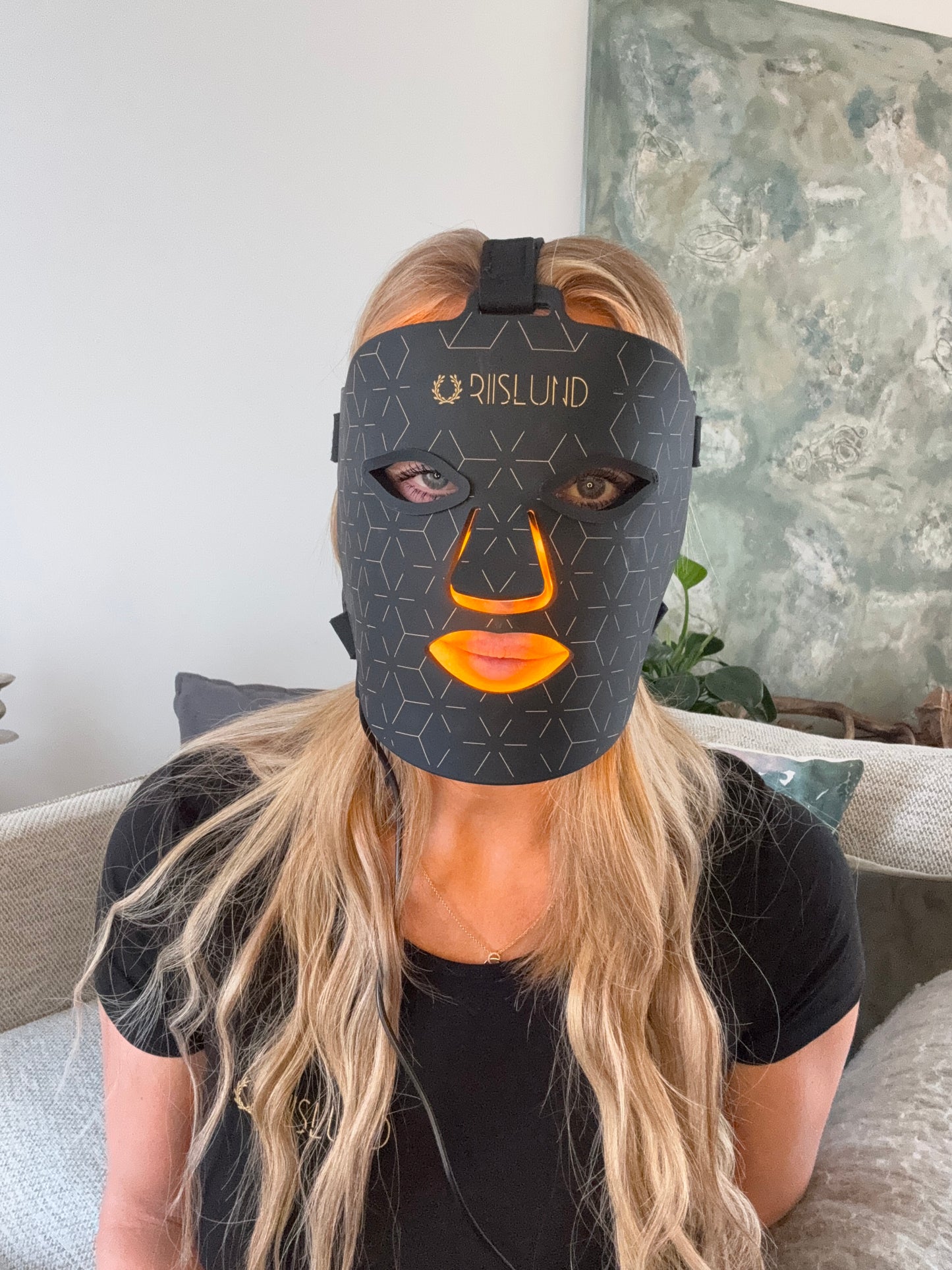 Riislund Light Therapy Face Mask